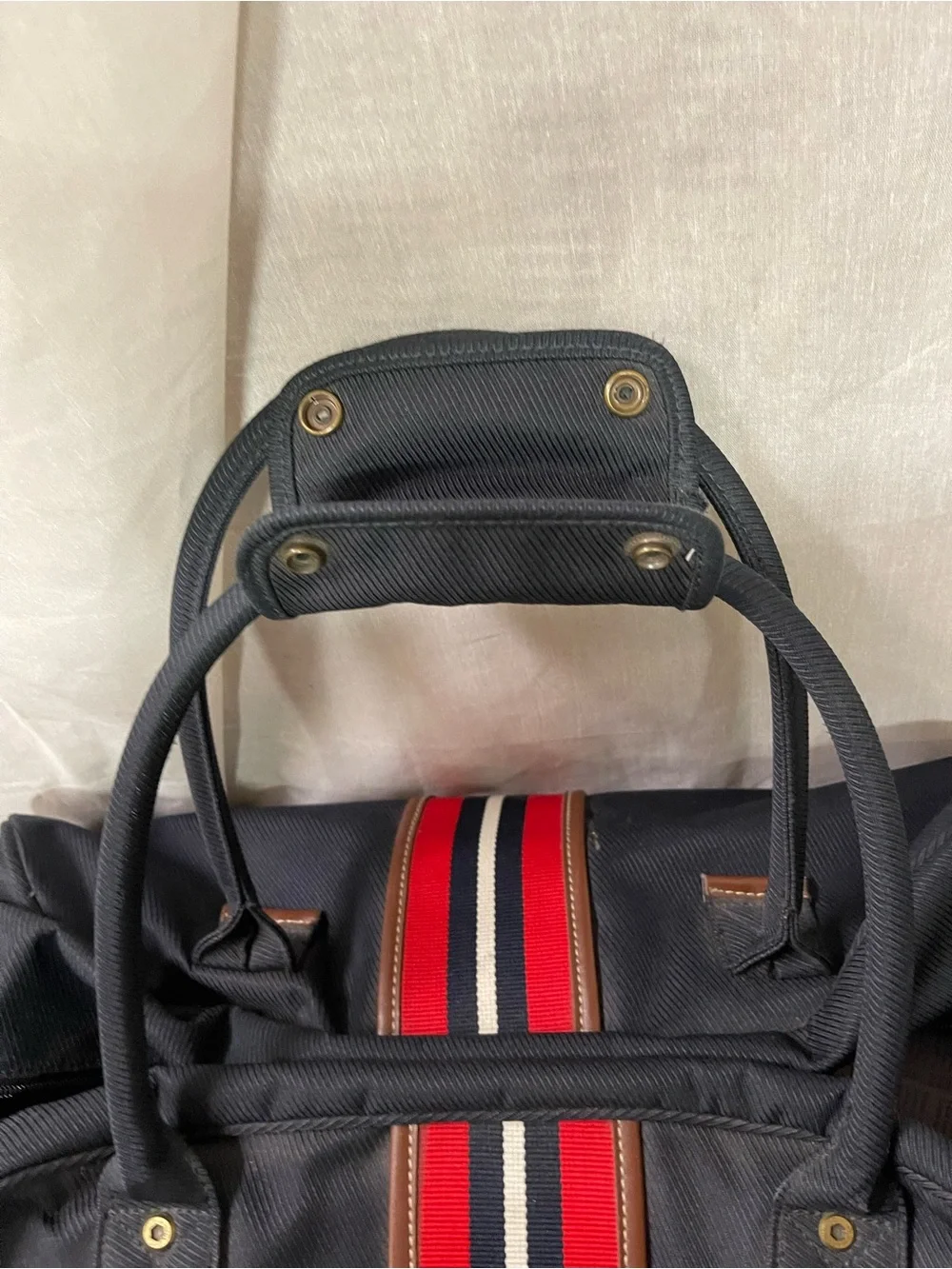 Tommy Hilfiger Travel Duffle Bag/Carry on/With Wheels
